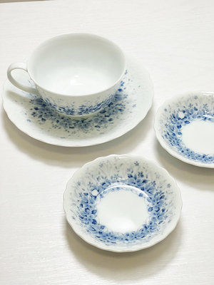 日本中古豪雅HOYA骨瓷咖啡杯 青花浮雕雅致