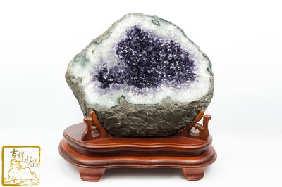 烏拉圭紫晶洞-聚人氣 財氣 淨重42.4kg 洞深13cm【吉祥水晶專賣店】編號U22