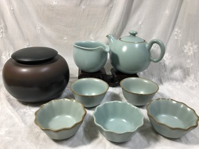 陶作坊  懷汝系列(二) 茶壺、茶葉罐、茶海、茶杯組