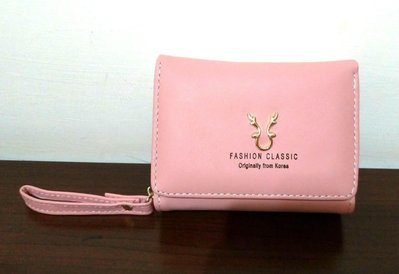 「全新現貨」粉紅色 粉色 小鹿 三折短夾皮夾 大容量 多卡位 拉鍊式零錢包 零錢袋 短款學生女生皮夾