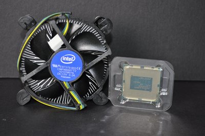 Pentium G4400 雙核正式版 附風扇 (1151 3.3G) 非G4500 G4520 G4560 G4600