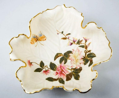 Royal Worcester c1883 皇家伍斯特手繪花卉葉形盤