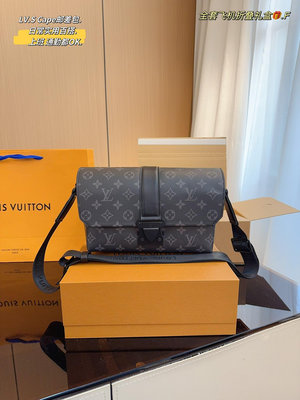 【二手包包】男生必入超經典LV 郵差包測評又是一期Louis Vuitton男包推薦 LV 男包這兩年不得不 NO307120