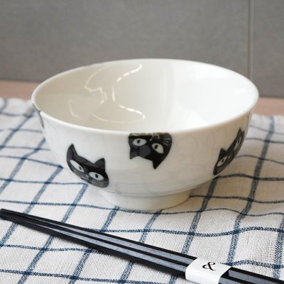 日本原裝直送〔家電王〕日本製 可愛黑貓造型陶瓷飯碗，貓咪控 陶瓷餐碗 湯碗 陶瓷碗 瓷器 日式餐具 交換禮物 入厝禮