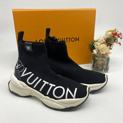 【哈極品】二手品《 Louis Vuitton  LV  黑色布面  高筒襪套鞋》