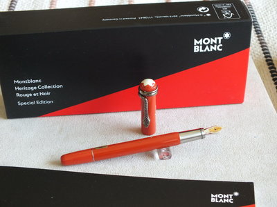 「New arrival」萬寶龍 Montblanc 萬寶龍傳承系列紅與黑特別版珊瑚色14K鋼筆(EF尖)