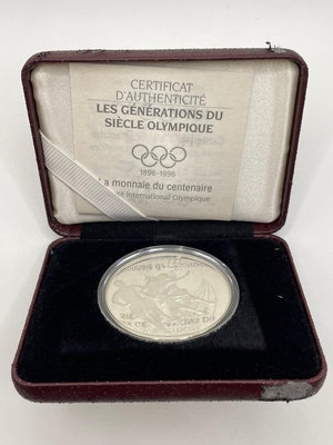 0511-43，加拿大亞特蘭大-奧運百年紀念銀幣(1896-1996)33.63克，原盒證，共1枚，品項如圖