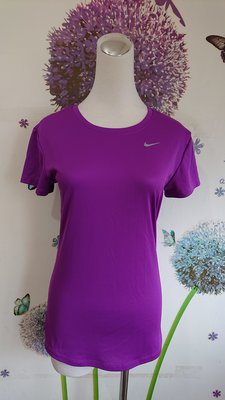 Nike 紫色排汗衫(A73)