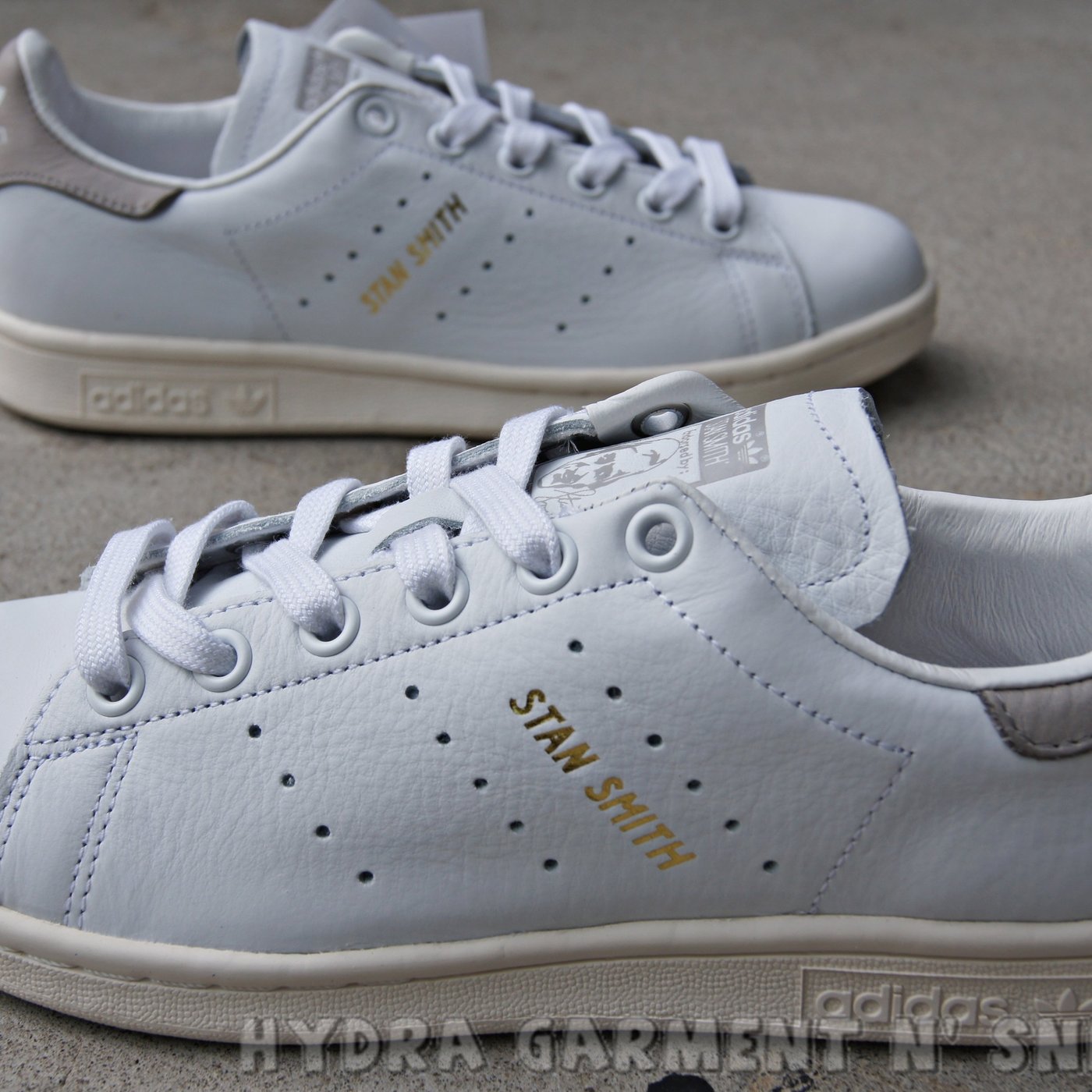 HYDRA】代購ADIDAS ORIGINALS STAN SMITH 白灰奶油底休閒鞋S75075 男女