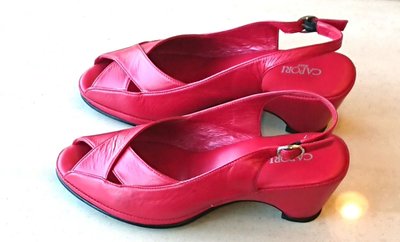 [ CAPORI露指楔型涼鞋 ]義大利品牌台灣製造, 日本尺寸21號 (八成新)