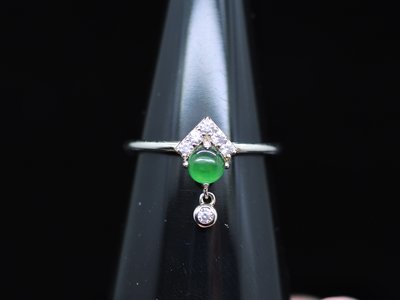 《瓜地馬拉翡翠專區》《戒指》正品A貨 天然翡翠 滿綠單顆擺動 戒子 戒指 #12  (3520)