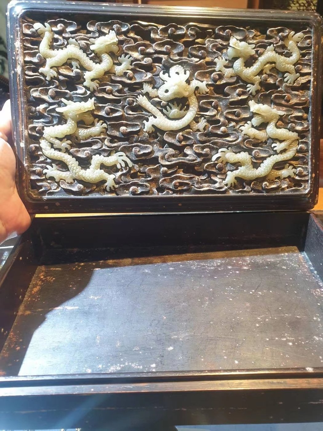 清代古董收藏讓藏皇宮珠寶盒，白玉、紫檀木，古玉，五龍寶盒| Yahoo 