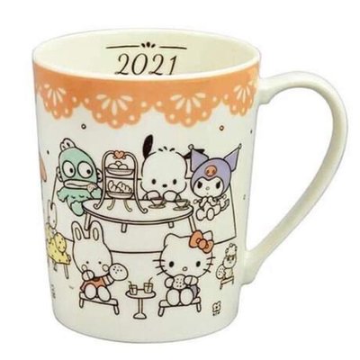 正版授權 日本帶回 三麗鷗 HELLO KITTY 凱蒂貓 三麗鷗大集合 日製 2021紀念陶瓷馬克杯 咖啡杯 陶瓷杯 馬克杯 卡通杯 杯子 水杯 茶杯