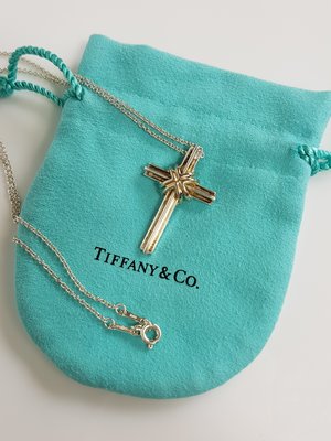 TIFFANY &amp; CO.  十字架項鍊   18K金 ， 保證真品 超級特價便宜賣