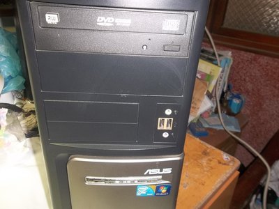 華碩,ASUS,品牌電腦,640G硬碟,DDR3-4G記憶體,,DVD燒錄器,WIN7正版貼紙