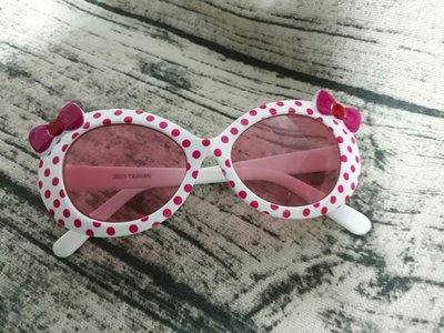 8-9成新~台灣製兒童粉色蝴蝶結造型~點點鏡框膠框墨鏡太陽眼鏡 防曬眼鏡