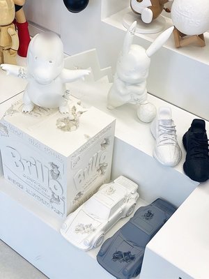 現貨熱銷-大牌潮款布里洛被侵蝕的盒子腐蝕皮卡丘潮玩INS網紅雕塑擺件居家裝飾禮物