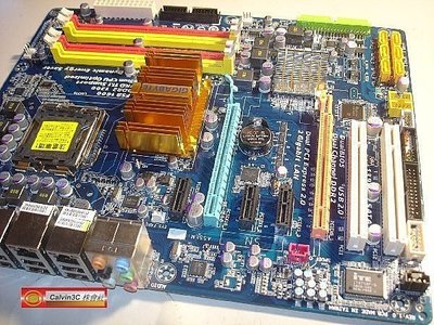 技嘉 GA-EP45-DS3R 775腳位 Intel P45晶片 6組SATA 4組DDR2 2組IDE 全固態電容