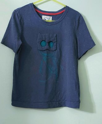 （搬家出清）日本專櫃品牌 a la sha 蝙蝠造型灰藍短袖棉T恤衫。袖口裸裁切立體圖案設計，有彈性尺寸S碼 MsGracy Paul agnesb roots