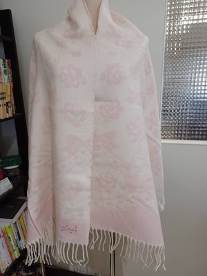 美樂蒂  三麗鷗  ♥ 日本品牌 ♥ MELODY圖案滿版  正反兩用2WAY  長型圍巾