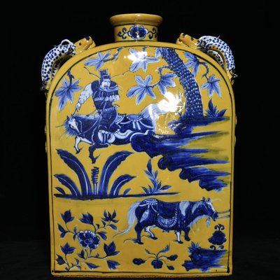 元黃地青花蕭何月下追韓信紋扁瓶，高40.3cm直徑29cm，編號12 瓷器 古瓷 古瓷器