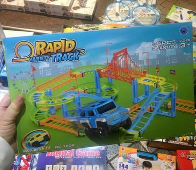 RAPID VARIETY TRACK 電動軌道車 汽車玩具 可以自由組合 3D 的道路