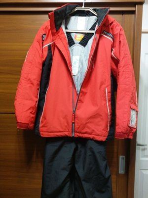 ~二手~ 日本帶回 專業滑雪隊指定品牌 Descente 滑雪服一套 中性款 尺寸160公分