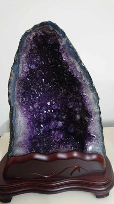 紫水晶洞   含底座快12公斤
