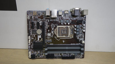 技嘉  GA-B150M-DS3H DDR3  REV:1.0   ,, DDR3 / USB3 / 1151腳位 ,, 附後擋板