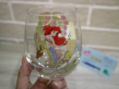 婕的店日本精品~日本帶回~Disney小美人魚 3D玻璃杯(日本製)