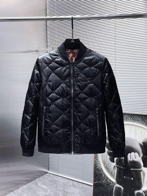 路易威登  LV  2023ss冬季新款 棉服  棒球領 外套，專柜面料 透氣舒適度高，無可挑剔，品牌元素設 NO87843