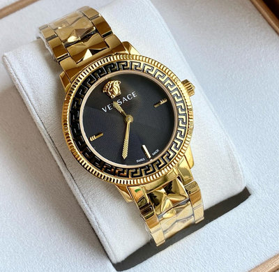 VERSACE V-Tribute 黑色錶盤 金色不鏽鋼錶帶 石英 女士手錶 VE2P00622