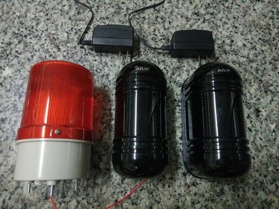 C017 屏東 台南 高雄防盜器 裝到好 主動式警示燈 對照式紅外線 紅外線 無線門鈴 警示燈 防盜器 警報器 蜂鳴器