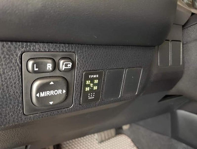 幸福車坊 ORO W417 對應 4.5代 RAV4 原廠專用 胎壓顯示器 此為對應原廠專用接收顯示器 不含發射器