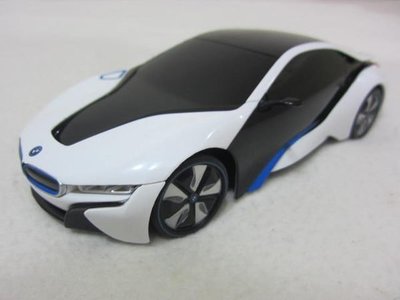 【KENTIM 玩具城】1:24(1/24)全新寶馬BMW 未來車概念車(i8)白色授權RASTAR遙控車(公司貨)