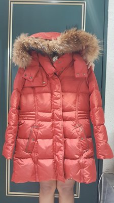 韓國百貨專櫃大牌HAZZYS鵝毛羽絨外套，近全新。