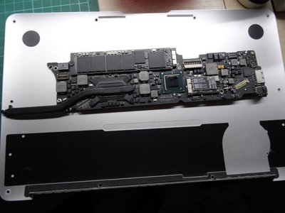 MacBook電池更換 液晶破裂 主機板維修a1369 a1466 a1707 a1990 A1708 A1534 A1286
