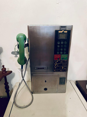 早期70年代投幣式公用電話 退役品 懷舊復古擺飾 電影道具陳列佈置