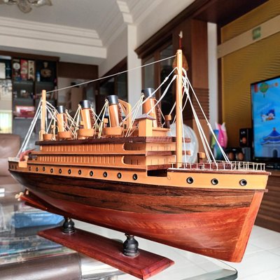 TITANIC 鐵達尼號手工模型郵輪