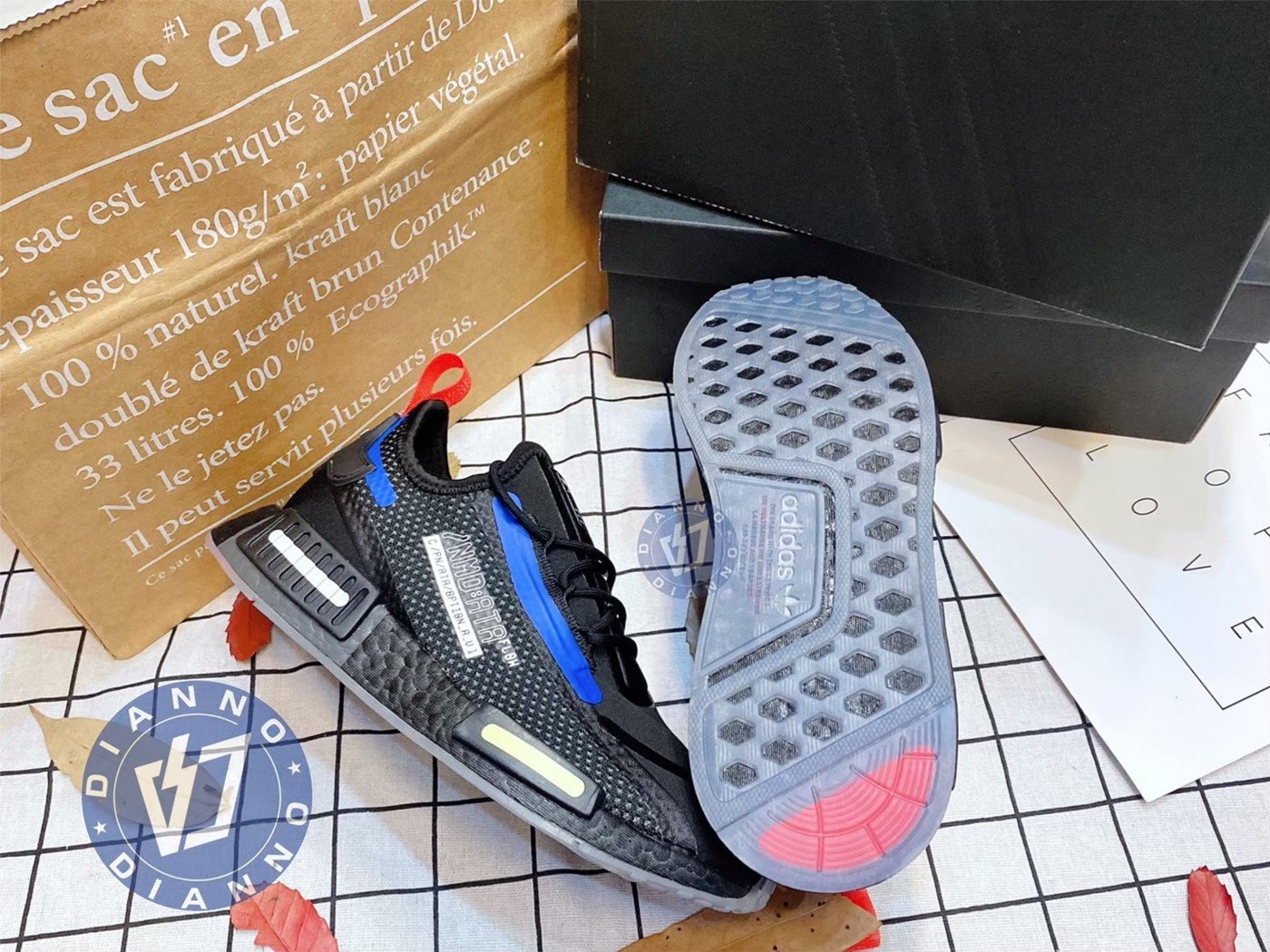 現貨帝安諾- 實體店面Adidas 愛迪達NMD R1 Spectoo 黑藍黑色藍色黑魂