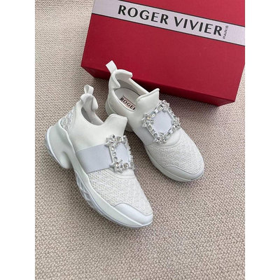 Roger Vivier RV Viv' Run鑽扣運動鞋 RVW50624180KOTB001