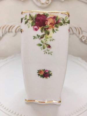英國Royal Albert 鄉村玫瑰花瓶/筆筒