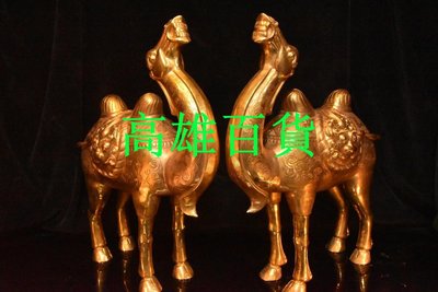 現貨熱銷-舊藏唐代駱駝擺，鏨刻工藝，圖案清晰，金色亮麗，栩栩如生，鏨刻一流，高43厘米，寬:3 古玩 老貨 舊藏【】