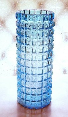台灣老玻璃花瓶古早民俗工藝品媲美水晶懷舊復古水藍色格子【心生活美學】