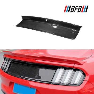 熱銷 汽車配件 適用于14-17款福特野馬Mustang碳纖維后尾廂蓋板罩后備箱裝飾殼框