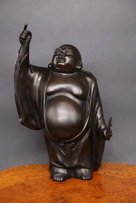 （二手）-日本購回彌勒佛銅像，大肚彌勒佛，布袋和尚尊像。 的一尊布 古玩 擺件 老物件【金善緣】