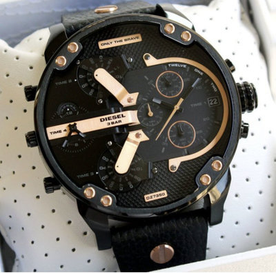 DIESEL MR. DADDY 2.0 玫瑰金色配黑色錶盤 黑色皮革錶帶 三眼計時 石英 男士手錶 DZ7350