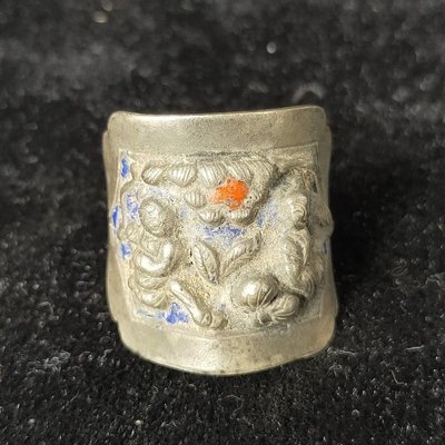 現貨熱銷-【紀念幣】保真出土銅器102209白銀真銀景泰藍戒指指環包漿老道