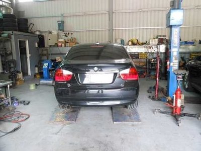 [排氣管工匠] BMW E90 320   原廠排氣管內部結構回壓改良 (全台獨家專利研究)