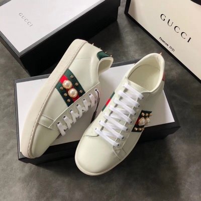 【二手正品】 Gucci Ace studded leather sneaker 雙側珍珠 後跟鉚釘 小白鞋 全新